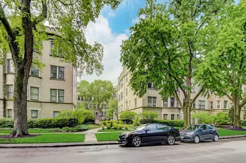 700 Hinman Ave #2I, Evanston, IL 60202