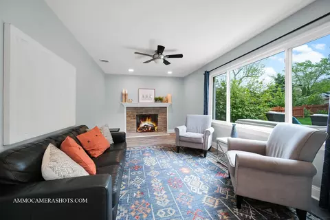 304 E Hawthorne Blvd, Wheaton, IL 60187 photo 13