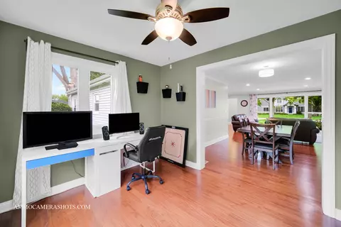 304 E Hawthorne Blvd, Wheaton, IL 60187 photo 21