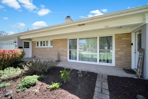 304 E Hawthorne Blvd, Wheaton, IL 60187 photo 3