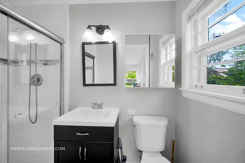 304 E Hawthorne Blvd, Wheaton, IL 60187 photo 23