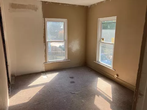 Bedroom - 601 E Olive St, Bloomington, IL 61701 photo 2 of 2