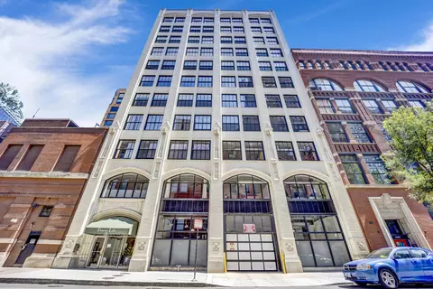 523 S Plymouth Ct #803, Chicago, IL 60605