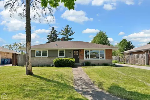 414 Marion St, Bensenville, IL 60106