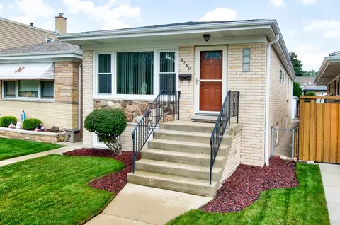 8240 W Addison St, Chicago, IL 60634