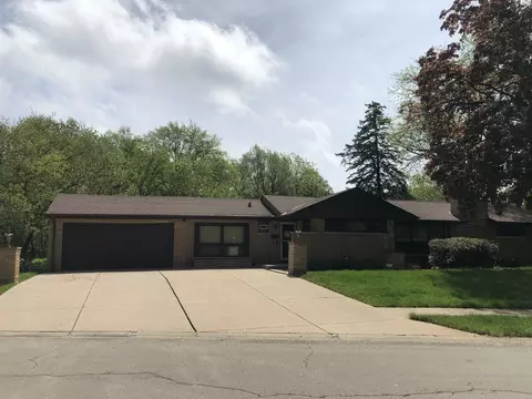 1005 Adams St, Lockport, IL 60441