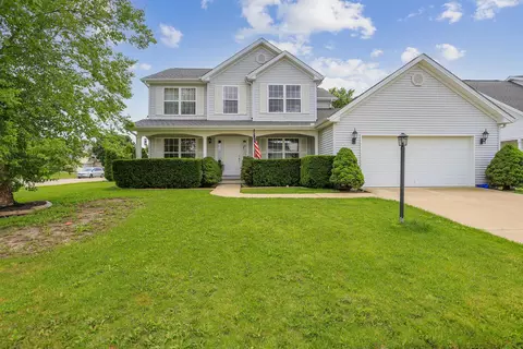 501 Bluestem Dr, Savoy, IL 61874