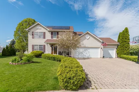 1813 Squires Mill Ct, Joliet, IL 60431