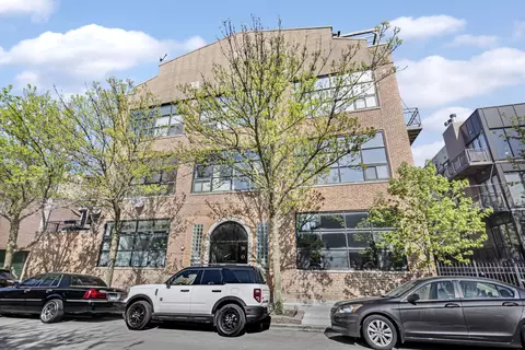 1137 N Wood St #3H, Chicago, IL 60622