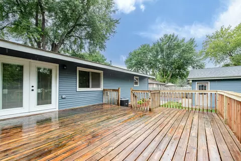 4704 Willow Ln, Mchenry, IL 60050 photo 9