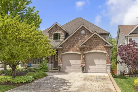 5814 Washington St, Downers Grove, IL 60516