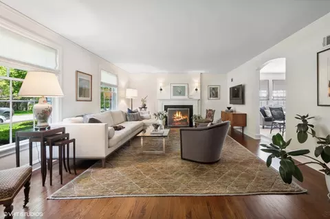2044 Ewing Ave, Evanston, IL 60201 photo 5