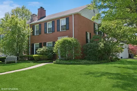 2044 Ewing Ave, Evanston, IL 60201 photo 2