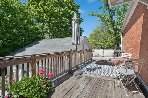 2044 Ewing Ave, Evanston, IL 60201 photo 21