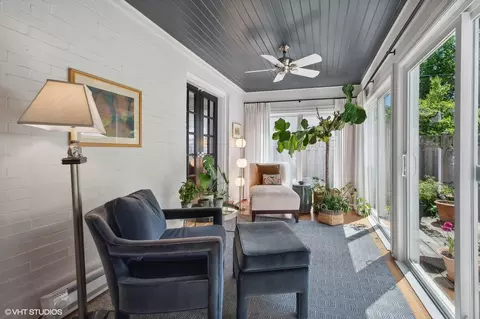 2044 Ewing Ave, Evanston, IL 60201 photo 16