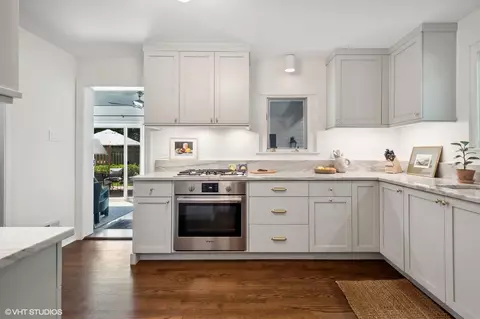 2044 Ewing Ave, Evanston, IL 60201 photo 14