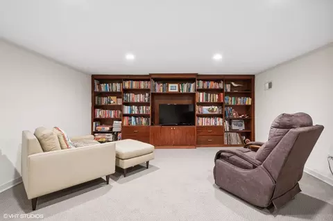 2044 Ewing Ave, Evanston, IL 60201 photo 26
