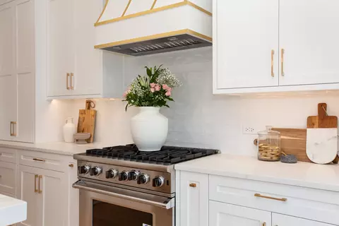 Kitchen - Undisclosed, Elmhurst, IL 60126 photo 6 of 13
