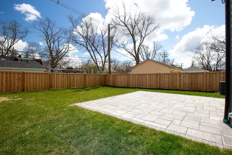 Exterior - Undisclosed, Elmhurst, IL 60126 photo 3 of 4