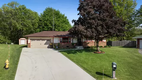 3516 Angus Ct, Rockford, IL 61109