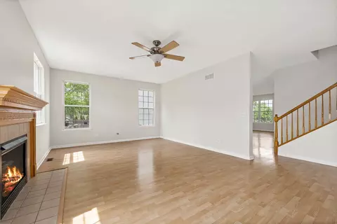 Living - 1909 Caton Ridge Dr, Plainfield, IL 60586 photo 5 of 9