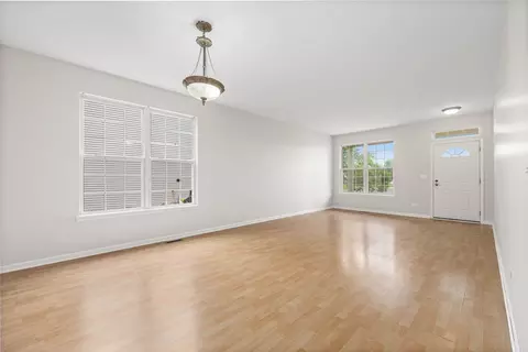 Living - 1909 Caton Ridge Dr, Plainfield, IL 60586 photo 3 of 9