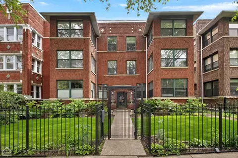 4447 N Beacon St #3S, Chicago, IL 60640