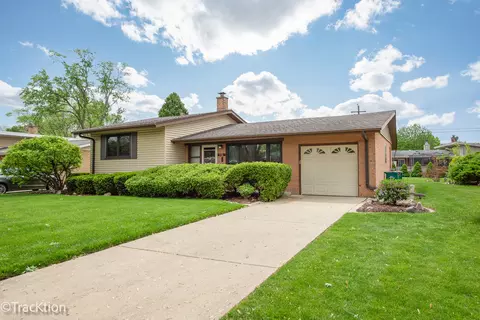 716 S Ahrens Ave, Lombard, IL 60148