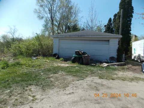 Exterior - 12920 Mccarthy Rd, Lemont, IL 60439 photo 10 of 10