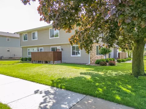 1511 Hancock Dr #A, Normal, IL 61761 photo 5
