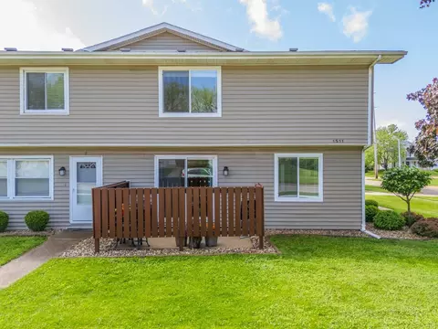 1511 Hancock Dr #A, Normal, IL 61761 photo 6