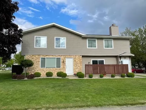 1511 Hancock Dr #A, Normal, IL 61761