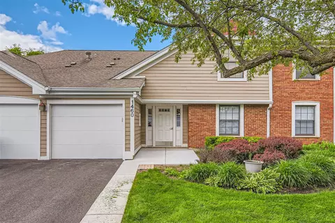 1460 7 Pines Rd #A1, Schaumburg, IL 60193