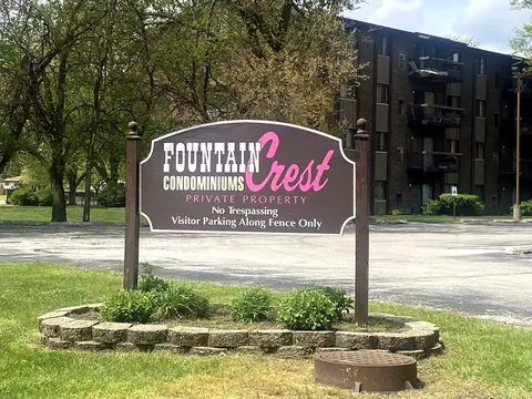 14635 Greenwood Rd #411, Dolton, IL 60419