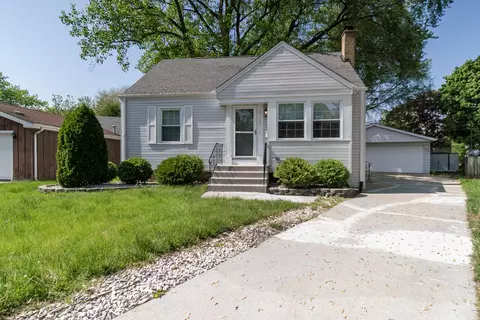 21143 Maple St, Matteson, IL 60443