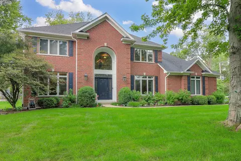 6250 Clarendon Hills Rd, Willowbrook, IL 60527