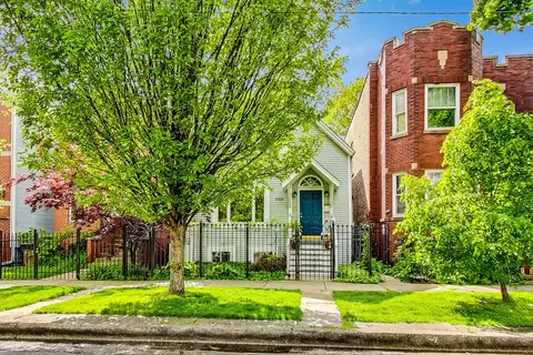 3320 N Claremont Ave, Chicago, IL 60618