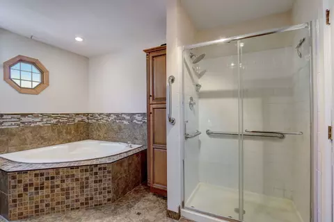 973 Old Oak Cir, Algonquin, IL 60102 photo 10