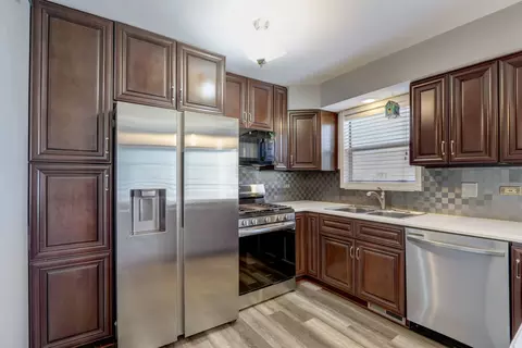 973 Old Oak Cir, Algonquin, IL 60102 photo 5