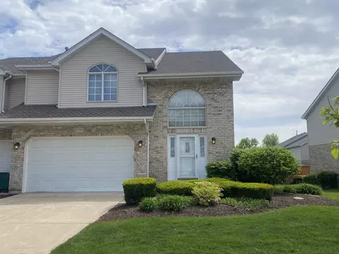 12793 Marian Dr, Lemont, IL 60439
