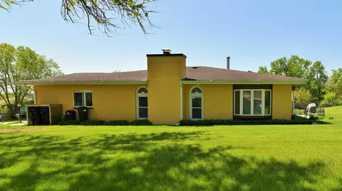 Exterior - Undisclosed, Mchenry, IL 60051 photo 7 of 7
