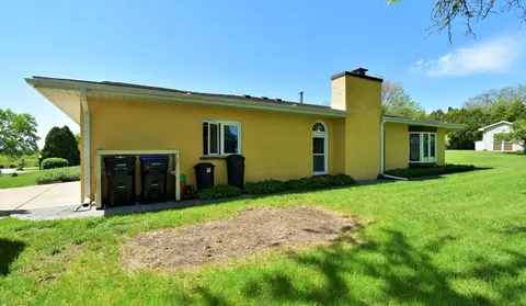 Exterior - Undisclosed, Mchenry, IL 60051 photo 6 of 7