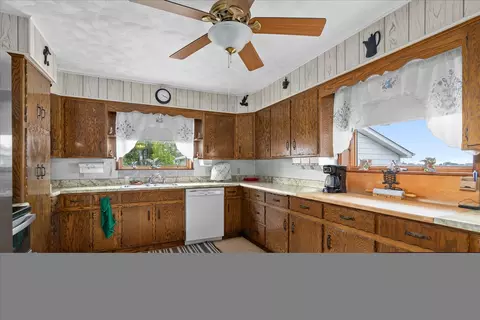 4641 E 23rd Rd, Leland, IL 60531 photo 10