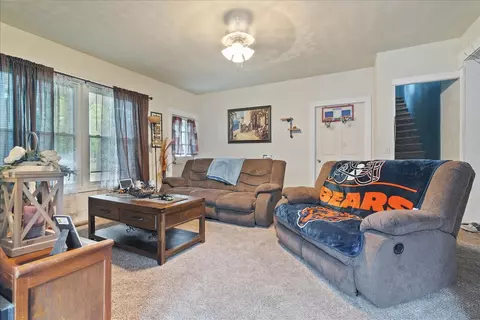 405 S Division St, Chenoa, IL 61726 photo 6