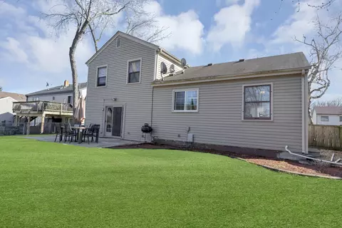 115 Wallace St, Bartlett, IL 60103 photo 27