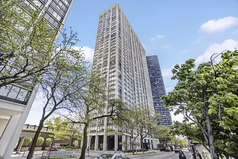 5445 N Sheridan Rd #2510, Chicago, IL 60640
