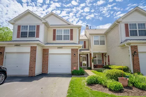 Exterior - 24043 Pear Tree Cir, Plainfield, IL 60585 photo 3 of 4