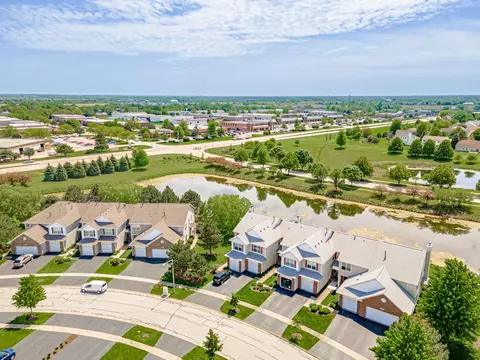 View/Area - 24043 Pear Tree Cir, Plainfield, IL 60585 photo 4 of 7