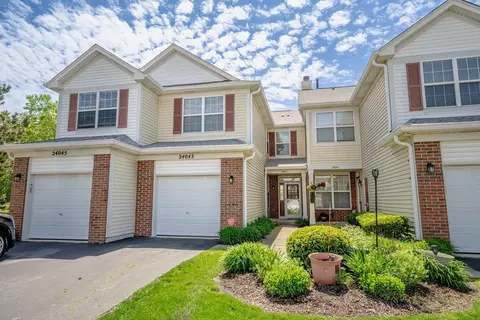 Exterior - 24043 Pear Tree Cir, Plainfield, IL 60585 photo 2 of 4