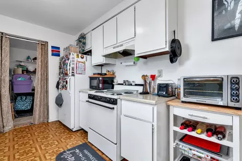Kitchen - 129 E Main St, Braidwood, IL 60408 photo 2 of 4